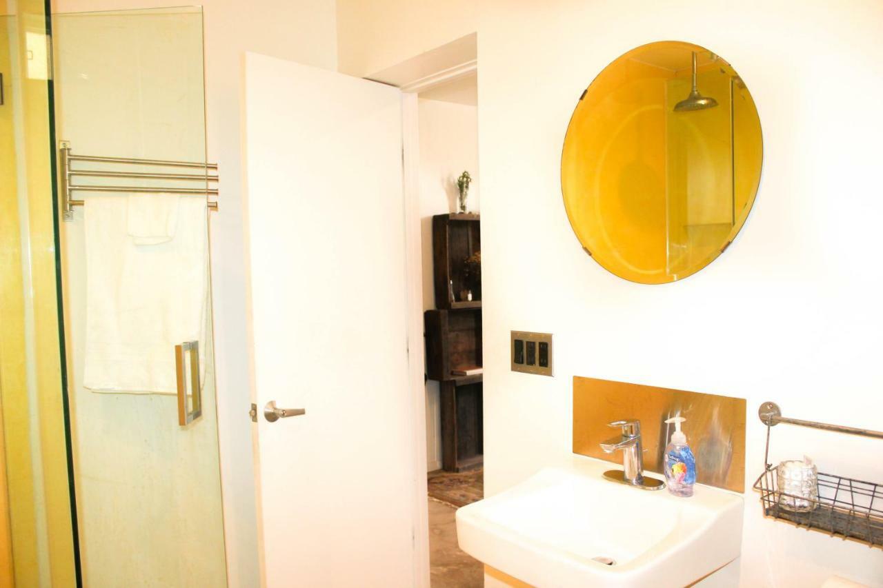 Ocean Front Vortex Female Hostel Private Rooms Free Bikes Лос Анджелис Екстериор снимка